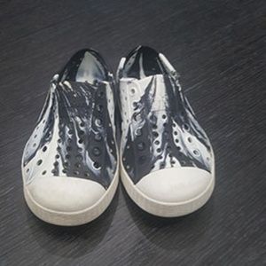 Native Shoes Kids' Marbled Jefferson Sneaker